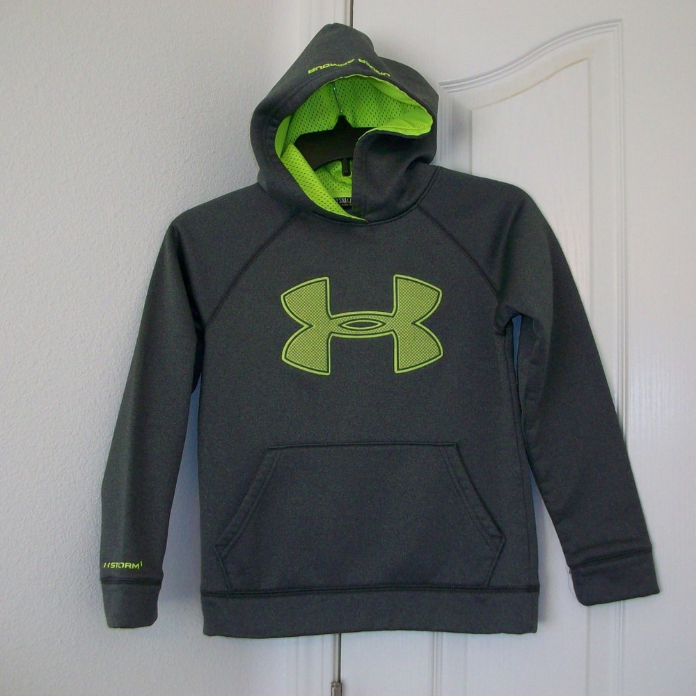 ⚡Under Armour Storm Gray Hoodie size YSM